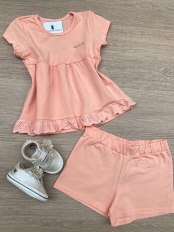 Conjunto Infantil Feminino Blusa Detalhe Laise e Short Salmão Fernanda Ramos Kids