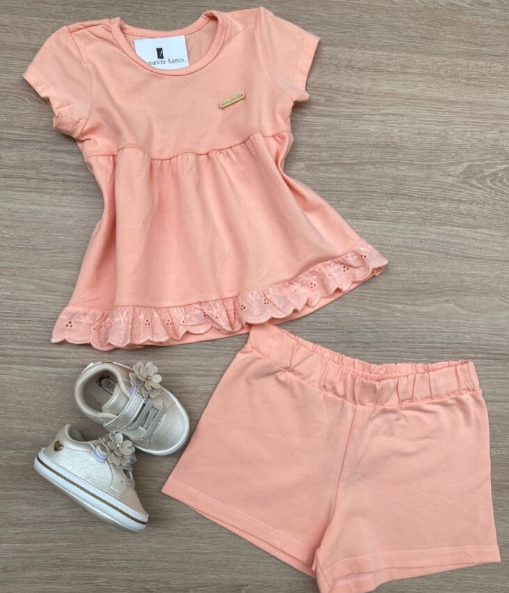 Conjunto Infantil Feminino Blusa Detalhe Laise e Short Salmão Fernanda Ramos Kids
