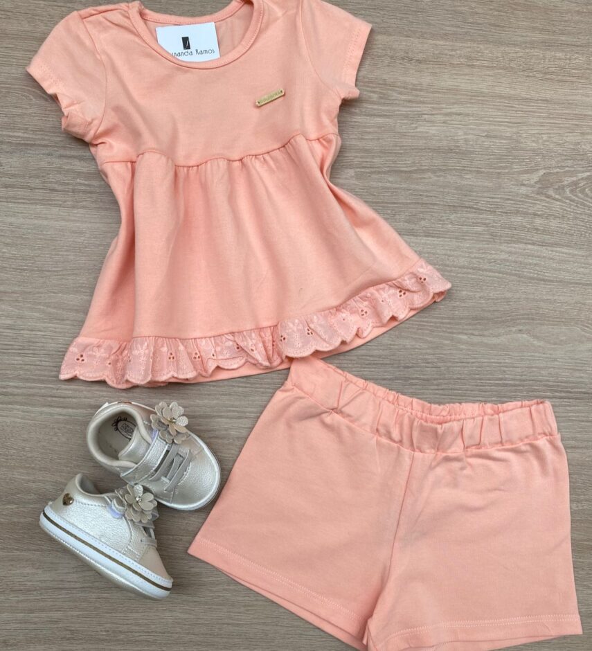 Conjunto Infantil Feminino Blusa Detalhe Laise e Short Salmão Fernanda Ramos Kids