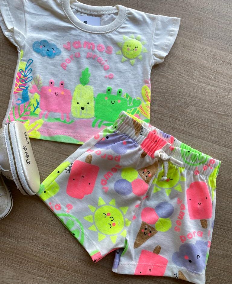 fernandaramoskids com br Conjunto Infantil Feminino Blusa e Short Néon Brilha no Escuro 1