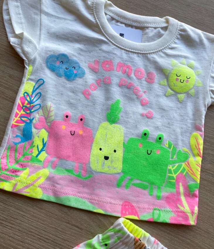 fernandaramoskids com br Conjunto Infantil Feminino Blusa e Short Néon Brilha no Escuro 3