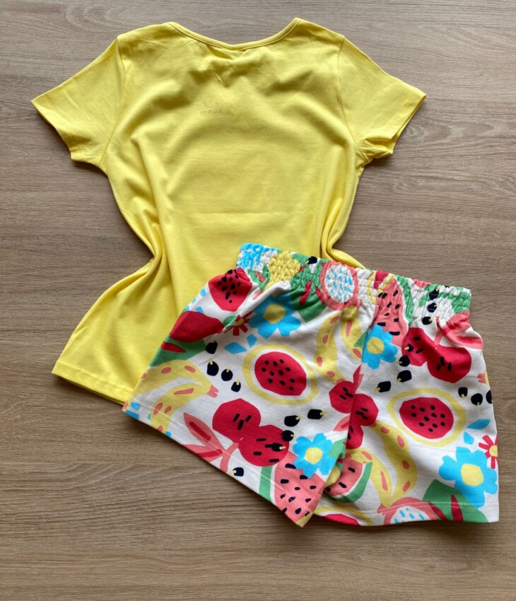 fernandaramoskids com br Conjunto Infantil Feminino Blusa Happy Sunday e Short Estampado 2