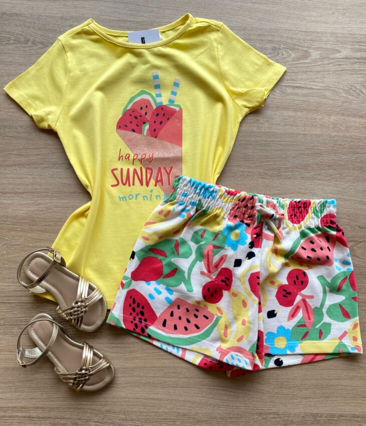 Conjunto Infantil Feminino Blusa Happy Sunday e Short Estampado Fernanda Ramos Kids