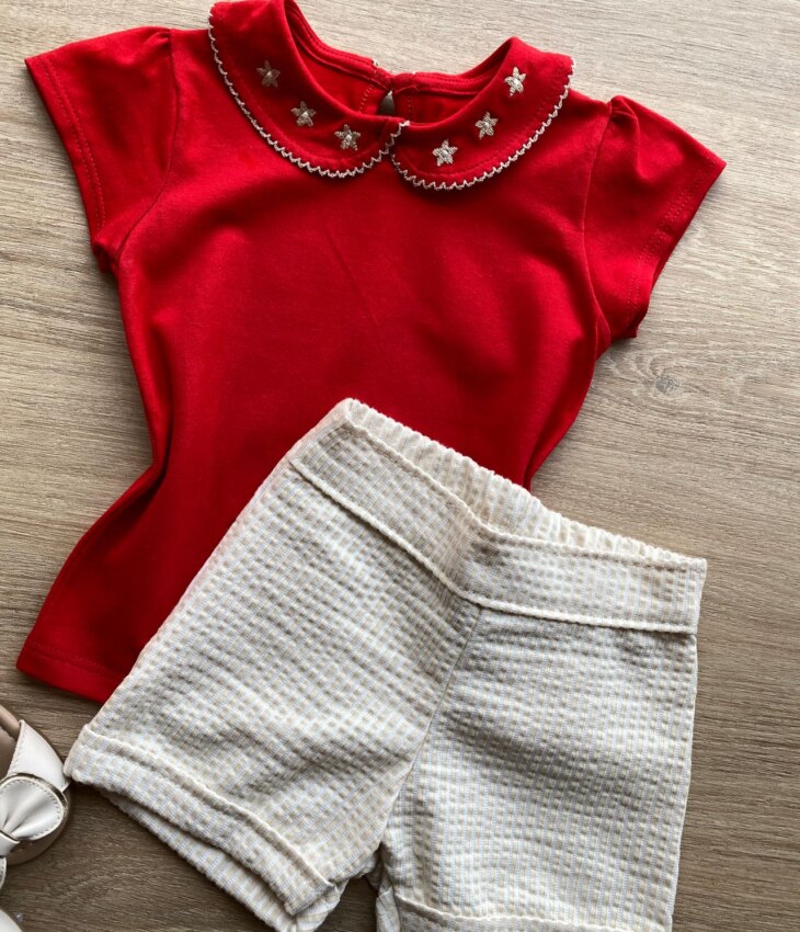 fernandaramoskids com br Conjunto Infantil Feminino Blusa Manga Curta Vermelha e Short Bege 2