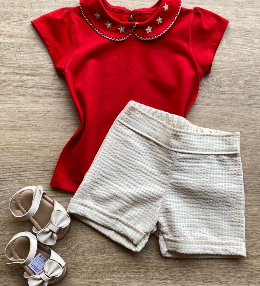 Conjunto Infantil Feminino Blusa Manga Curta Vermelha e Short Bege Fernanda Ramos Kids