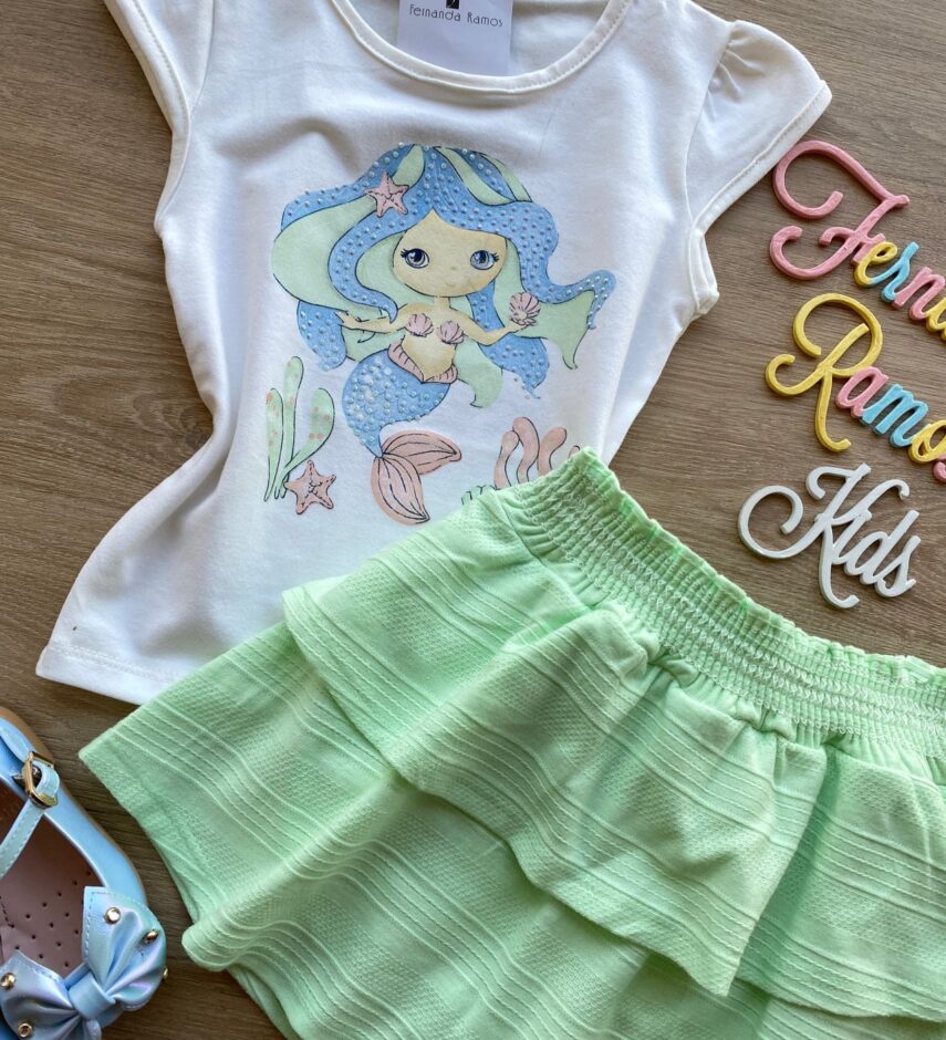 fernandaramoskids com br Conjunto Infantil Feminino Blusa Sereia e Short Saia Verde 1