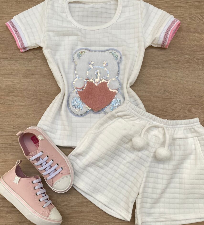 Conjunto Infantil Feminino Blusa Ursinho Manga Curta e Short Branco Fernanda Ramos Kids