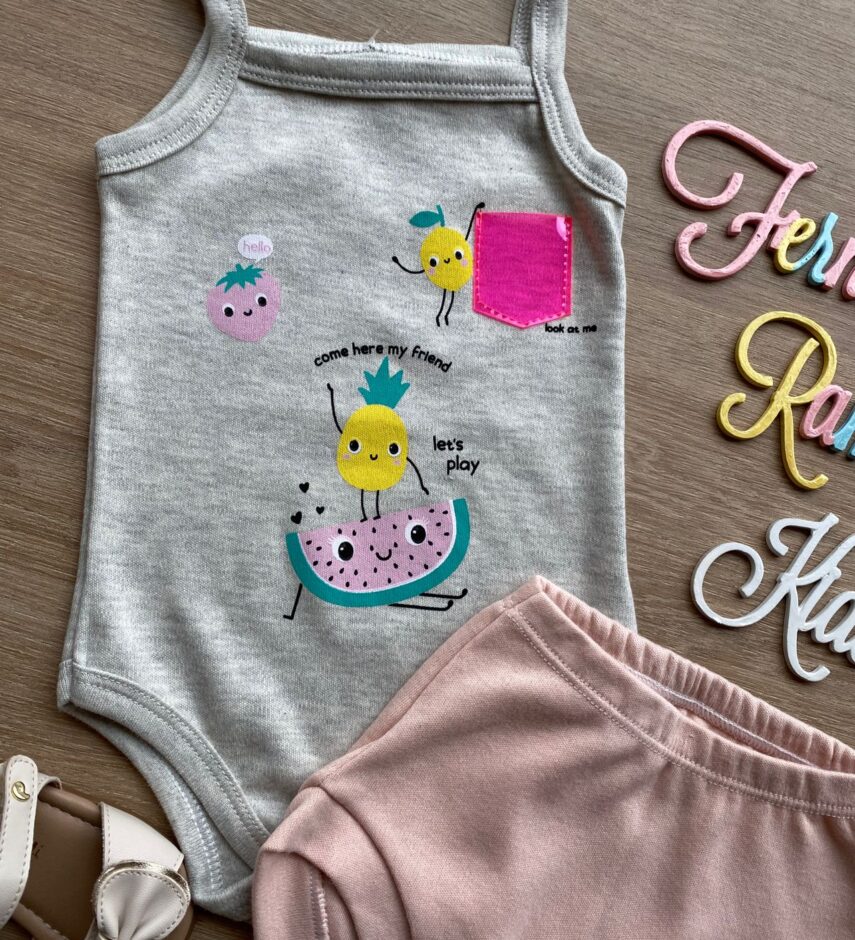 fernandaramoskids com br Conjunto Infantil Feminino Body Cinza com Estampa e Short Rose 1