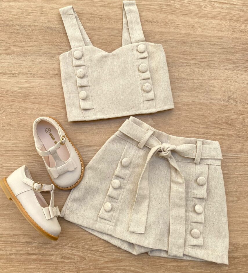 Conjunto Infantil Feminino Cropped e Short Saia com Amarração Bege Fernanda Ramos Kids