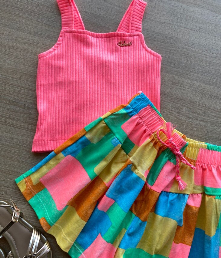 fernandaramoskids com br Conjunto Infantil Feminino Regata Cropped Pink e Short Estampado 1