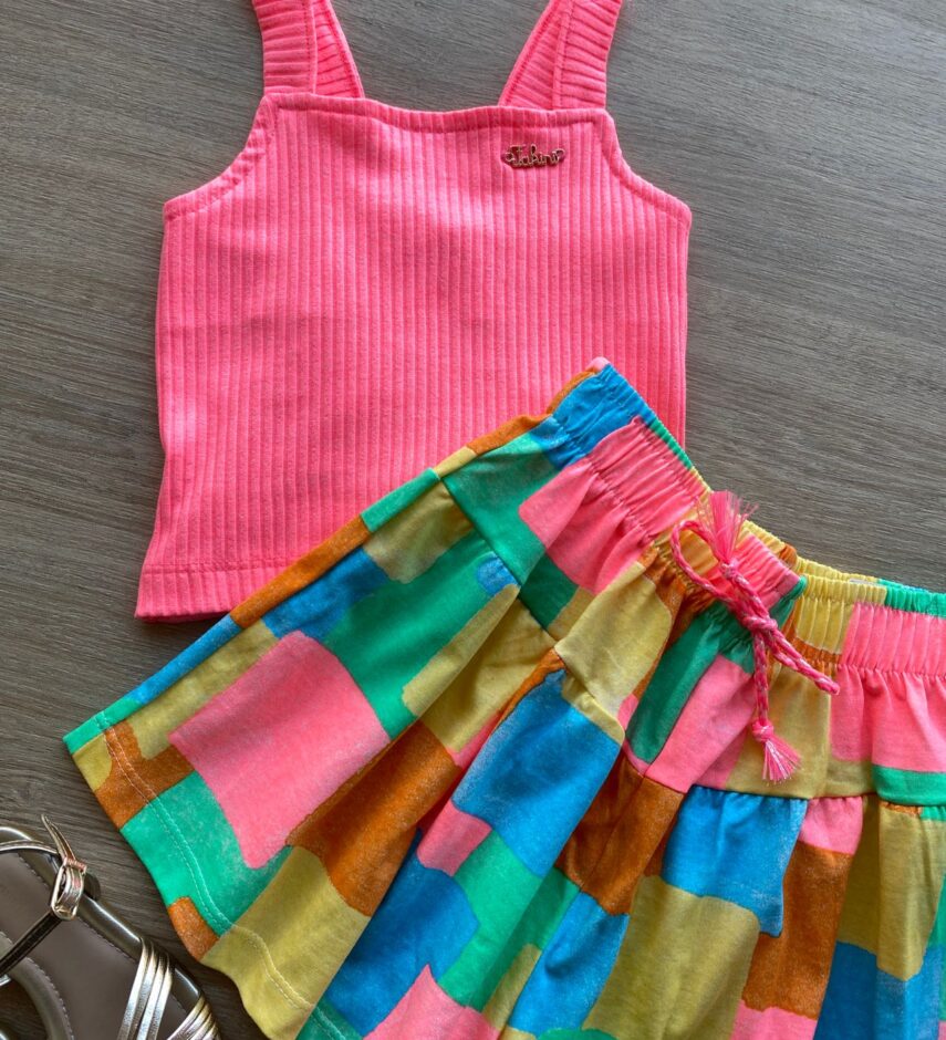fernandaramoskids com br Conjunto Infantil Feminino Regata Cropped Pink e Short Estampado 1