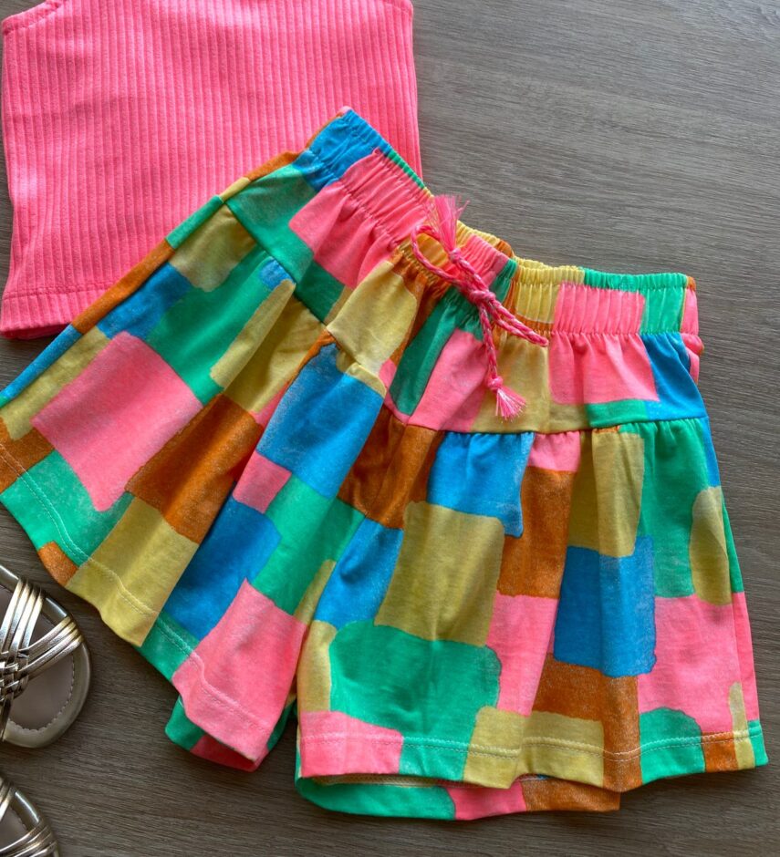 fernandaramoskids com br Conjunto Infantil Feminino Regata Cropped Pink e Short Estampado 2