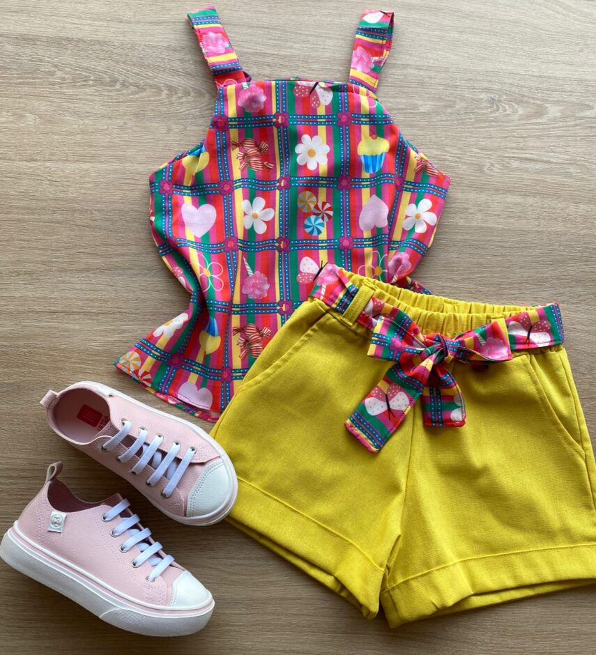 Conjunto Infantil Feminino Regata Estampada e Short com Amarração Amarelo Fernanda Ramos Kids