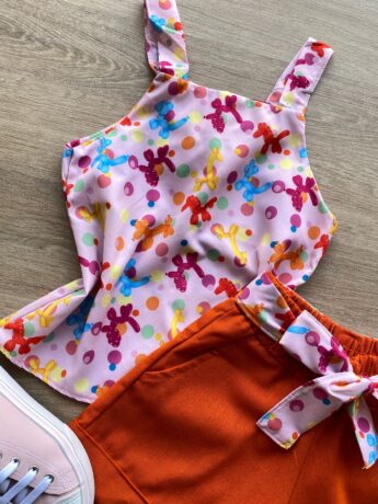 fernandaramoskids com br Conjunto Infantil Feminino Regata Estampada e Short com Amarração Laranja 1