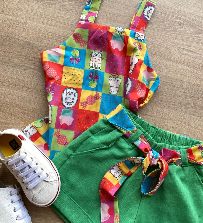 fernandaramoskids com br Conjunto Infantil Feminino Regata Estampada e Short com Amarração Verde 1