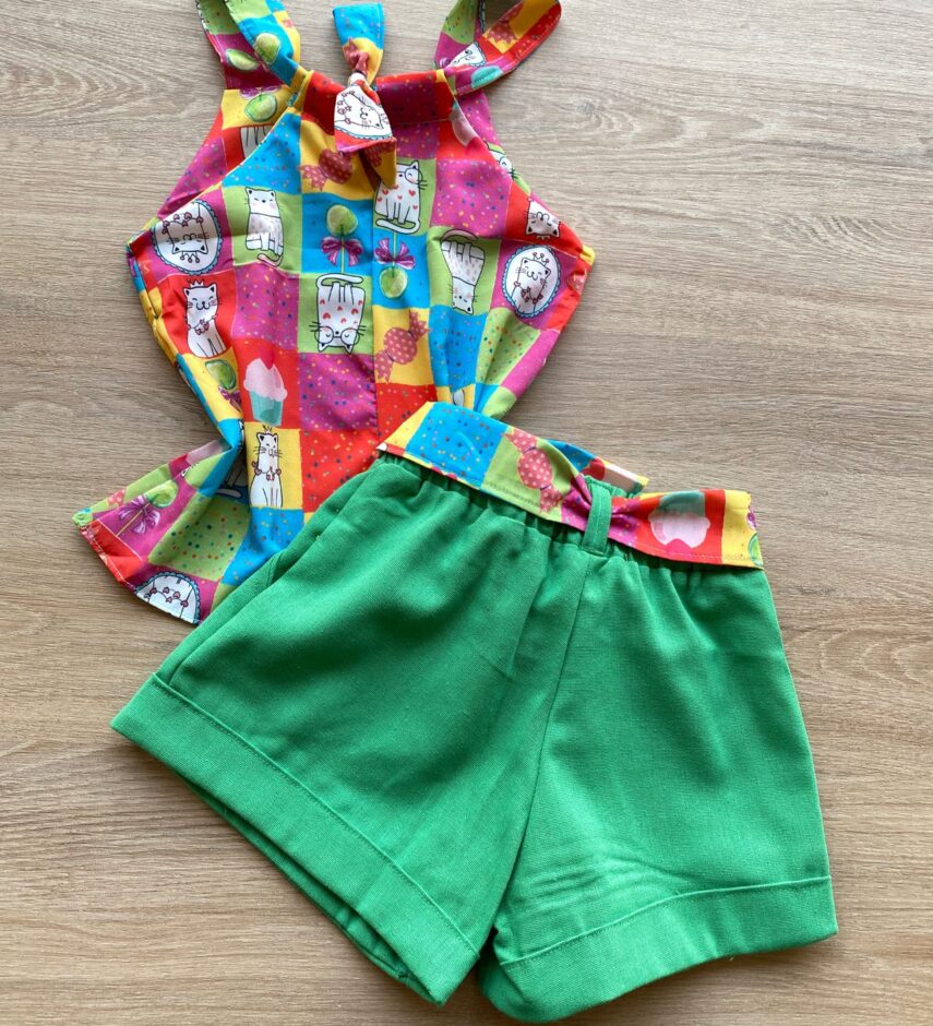 fernandaramoskids com br Conjunto Infantil Feminino Regata Estampada e Short com Amarração Verde 3