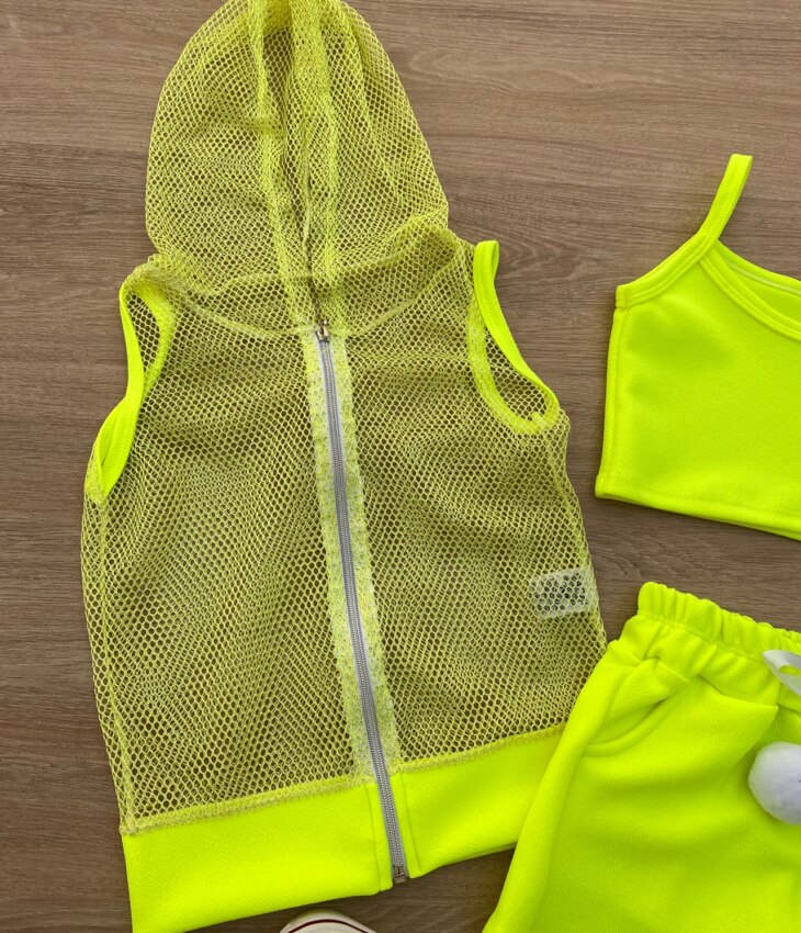 fernandaramoskids com br Conjunto Infantil Feminino Top Alça, Colete e Short Verde Flúor 2