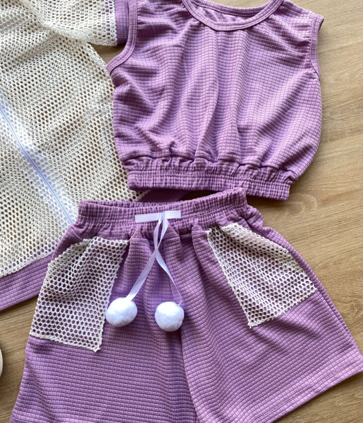 fernandaramoskids com br Conjunto Infantil Feminino Top Cropped, Colete e Short Lilás 2 Copia