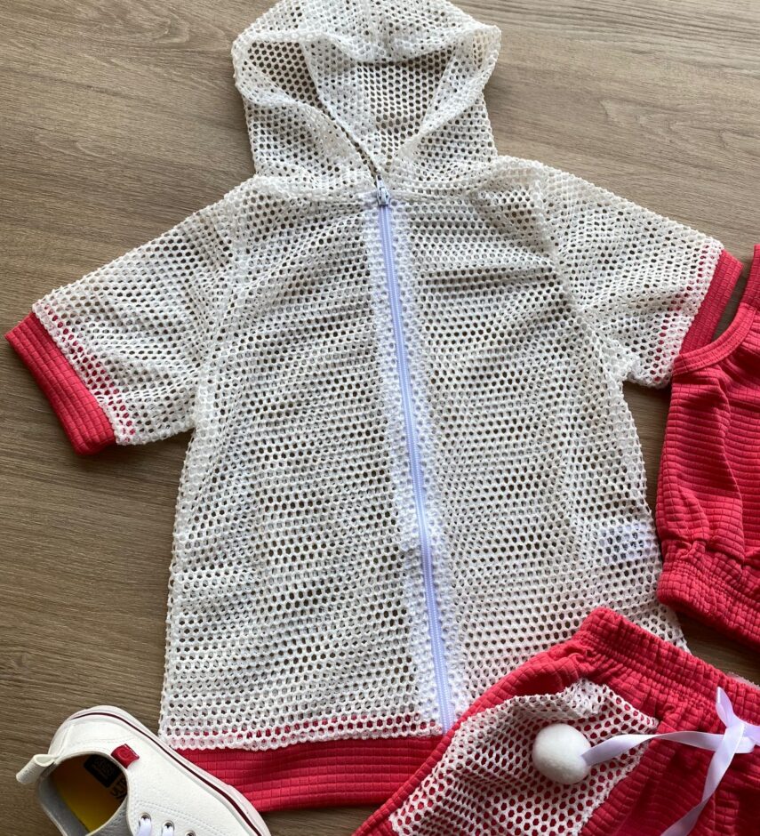 fernandaramoskids com br Conjunto Infantil Feminino Top Cropped, Colete e Short Pink 2