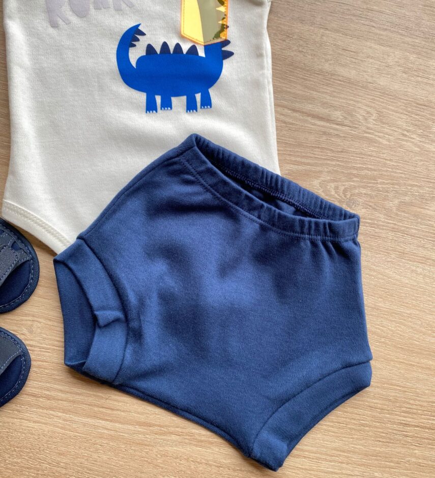 fernandaramoskids com br Conjunto Infantil Masculino Body Branco com Estampa e Short Azul 1