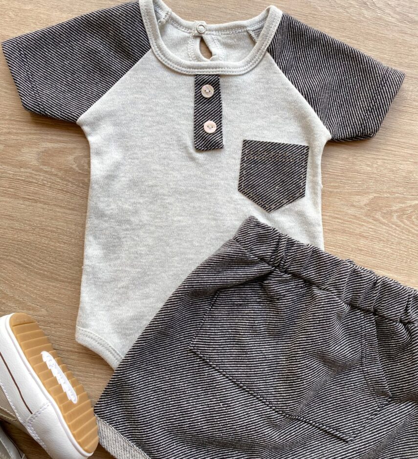 fernandaramoskids com br Conjunto Infantil Masculino Body com Detalhe e Short Cinza 1