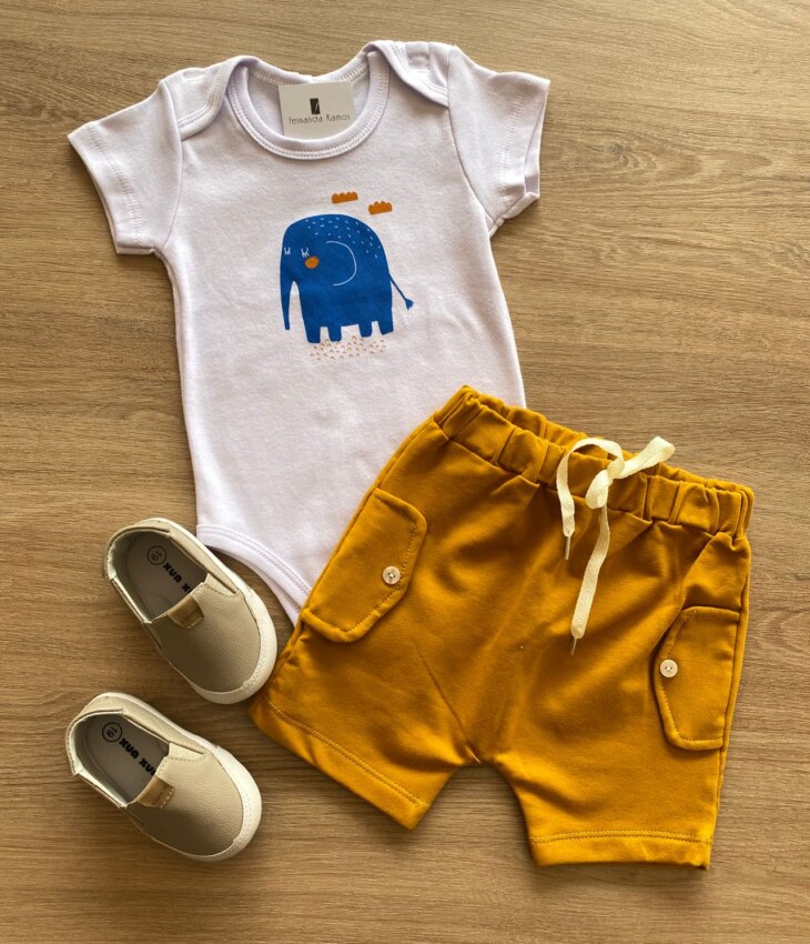 Conjunto Infantil Masculino Body Estampa Elefante e Short Caramelo Fernanda Ramos Kids