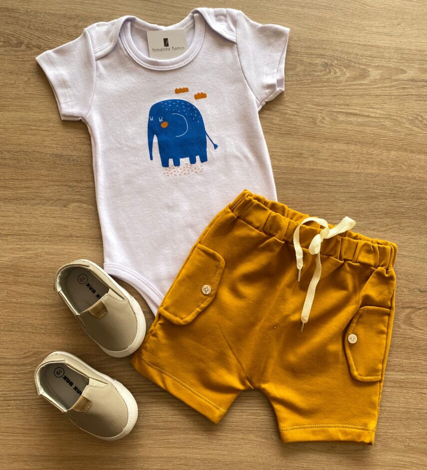 Conjunto Infantil Masculino Body Estampa Elefante e Short Caramelo Fernanda Ramos Kids