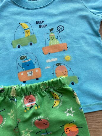 fernandaramoskids com br Conjunto Infantil Masculino Camiseta Beep Beep Azul e Bermuda Estampada 1