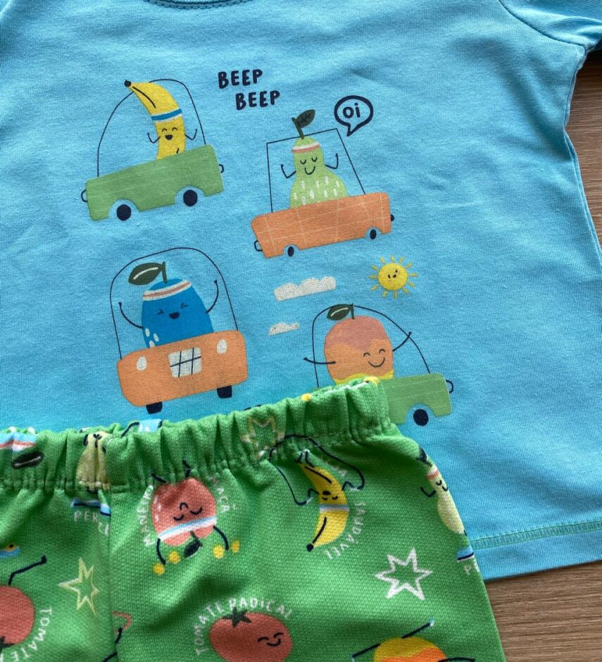 fernandaramoskids com br Conjunto Infantil Masculino Camiseta Beep Beep Azul e Bermuda Estampada 1