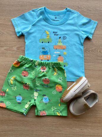 Conjunto Infantil Masculino Camiseta Beep Beep Azul e Bermuda Estampada Fernanda Ramos Kids