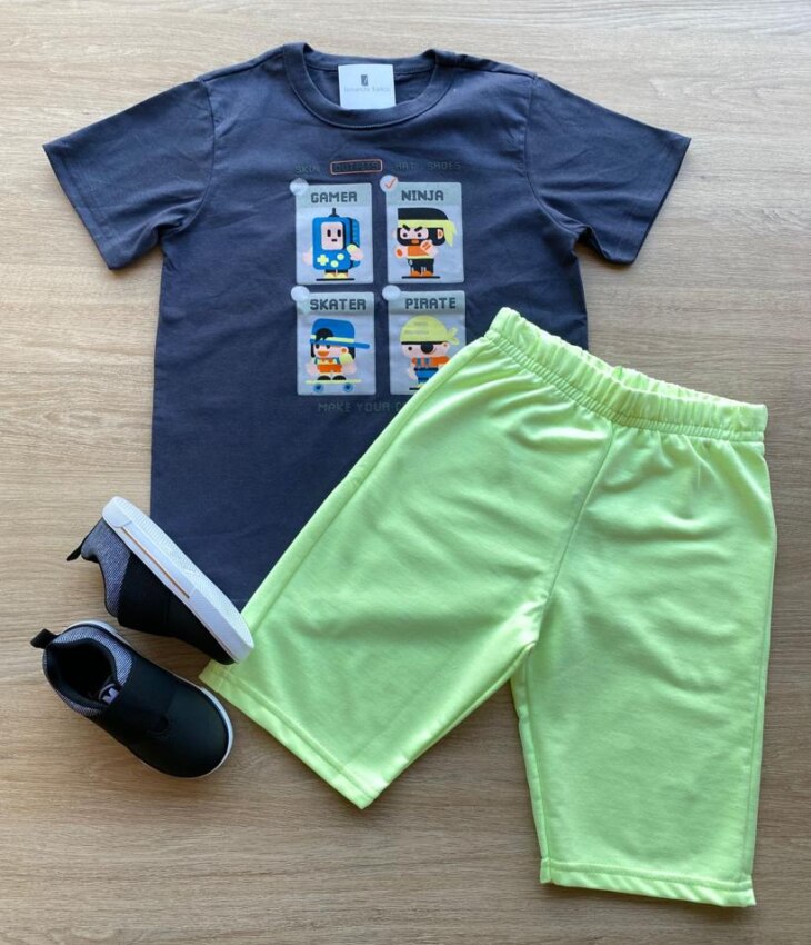 Conjunto Infantil Masculino Camiseta Grafite e Bermuda Verde Fernanda Ramos Kids