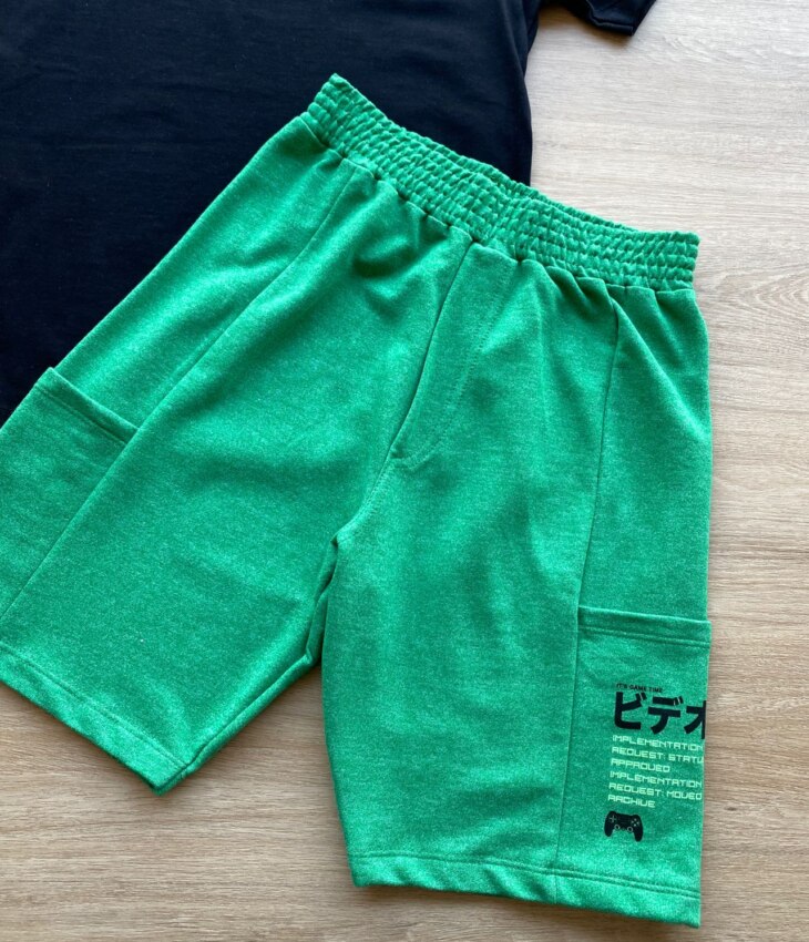 fernandaramoskids com br Conjunto Infantil Masculino Camiseta Preta e Bermuda Verde 1