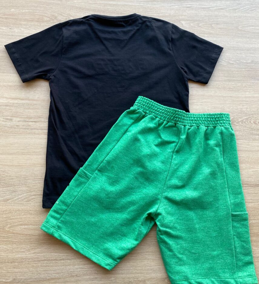 fernandaramoskids com br Conjunto Infantil Masculino Camiseta Preta e Bermuda Verde 3
