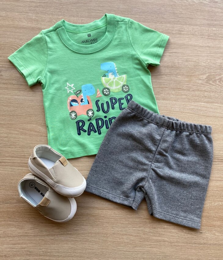 Conjunto Infantil Masculino Camiseta Verde e Bermuda Cinza Fernanda Ramos Kids