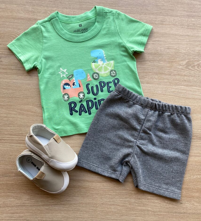 Conjunto Infantil Masculino Camiseta Verde e Bermuda Cinza Fernanda Ramos Kids