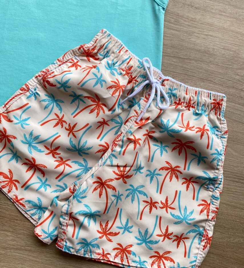 fernandaramoskids com br Conjunto Infantil Masculino Regata Azul e Bermuda Estampa Coqueiro 1