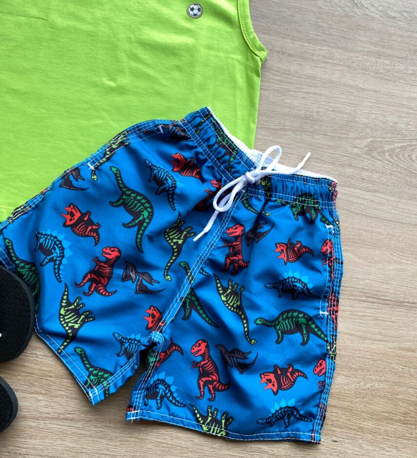 fernandaramoskids com br Conjunto Infantil Masculino Regata Verde e Bermuda Estampada 1
