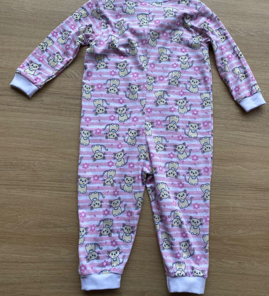 fernandaramoskids com br Macacão Pijama Infantil Feminino Estampa Gatinhos Rosa 4