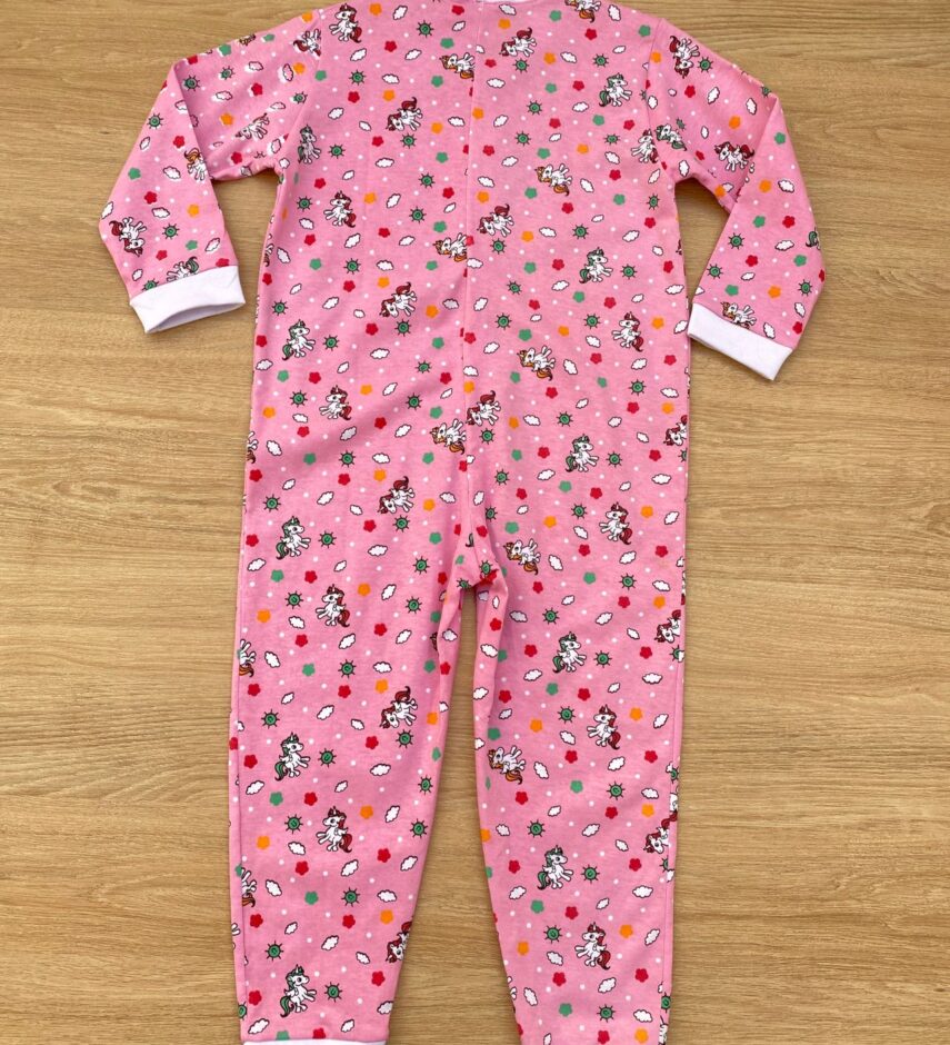 fernandaramoskids com br Macacão Pijama Infantil Feminino Estampa Unicórnios Rosa 3