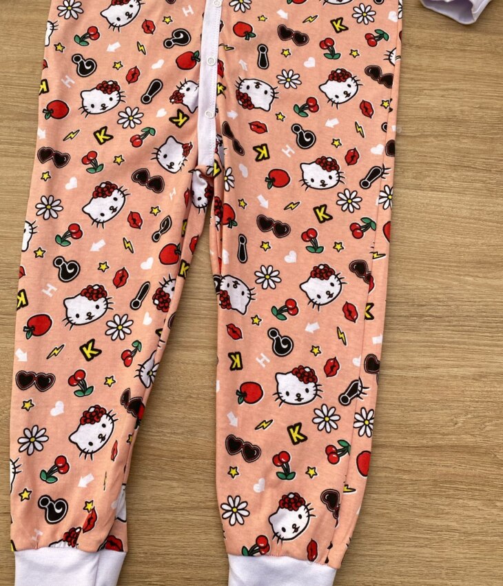 fernandaramoskids com br Macacão Pijama Infantil Feminino Estampado Fundo Salmão 2