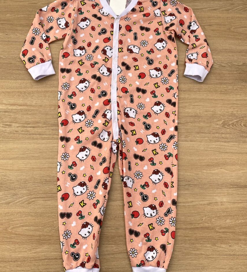 Macacão Pijama Infantil Feminino Estampado Fundo Salmão Fernanda Ramos Kids
