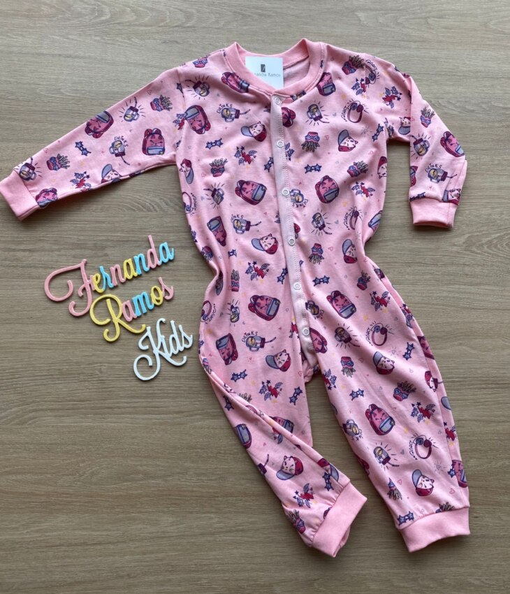 Macacão Pijama Infantil Feminino Estampado Rosa Fernanda Ramos Kids