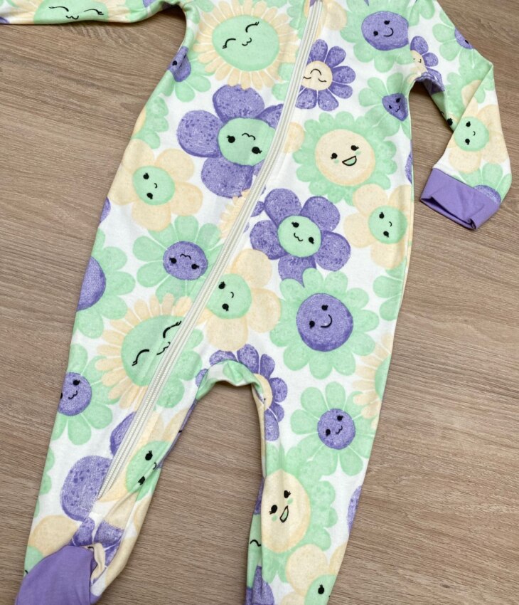 fernandaramoskids com br Macacão Pijama Infantil Feminino Estampado Verde e Lilás 2