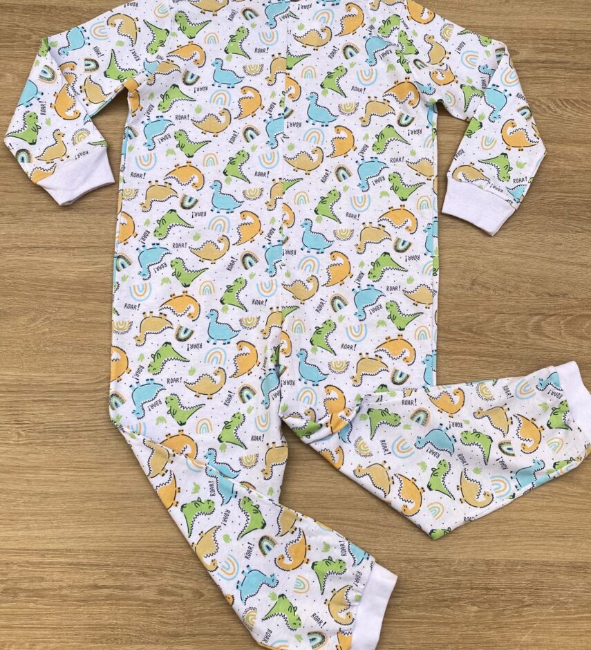 fernandaramoskids com br Macacão Pijama Infantil Masculino Estampado Dinossauros 2