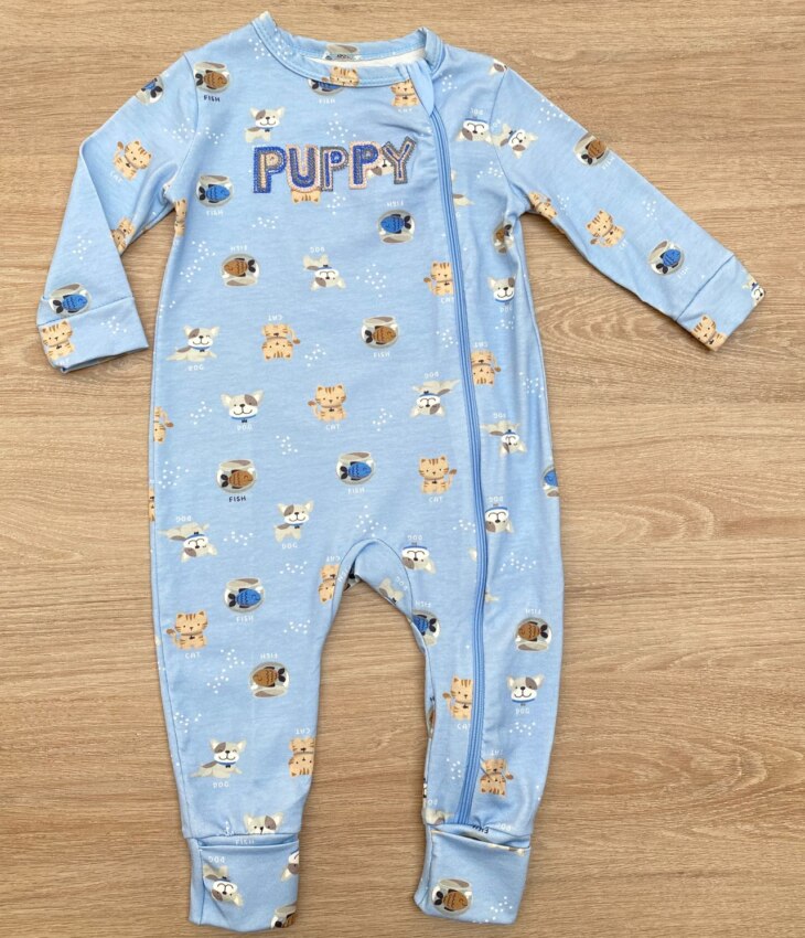 Macacão Pijama Infantil Masculino Estampado Puppy Azul Fernanda Ramos Kids