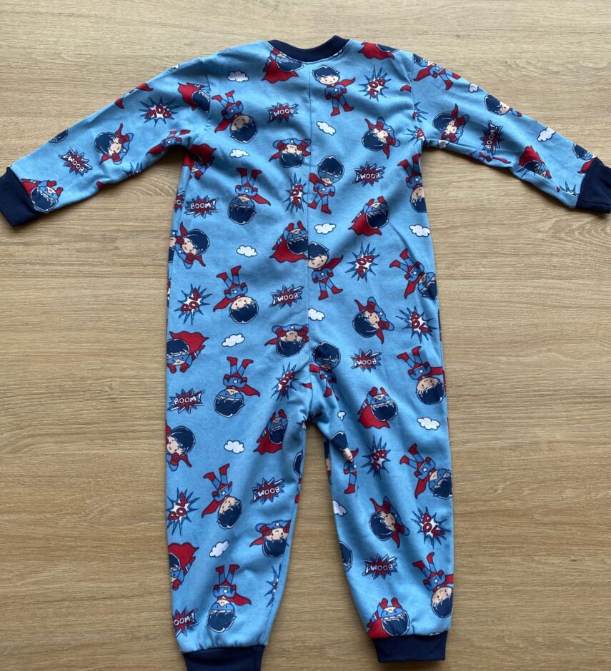 fernandaramoskids com br Macacão Pijama Infantil Masculino Estampado Super Herói Azul 3