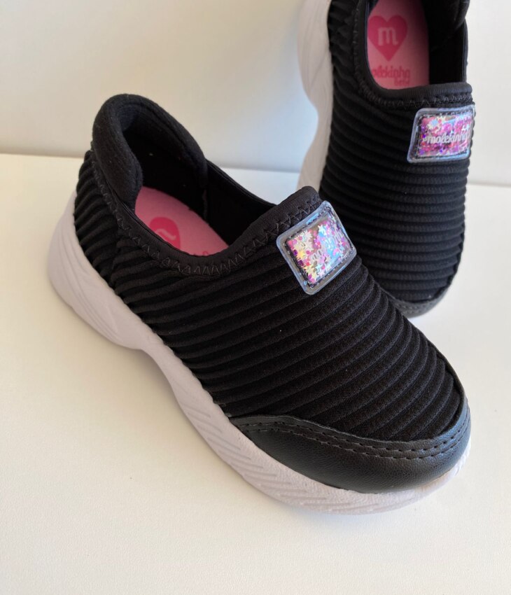 Tênis Infantil Feminino Casual Preto Fernanda Ramos Kids