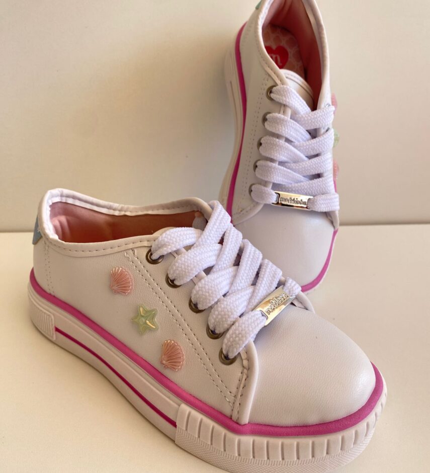 Tênis Infantil Feminino Conchas Fundo do Mar Branco Fernanda Ramos Kids