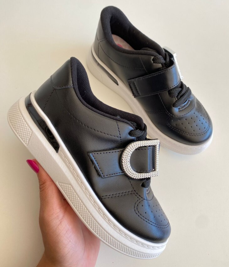 fernandaramoskids com br Tênis Infantil Feminino Preto com Detalhe 2