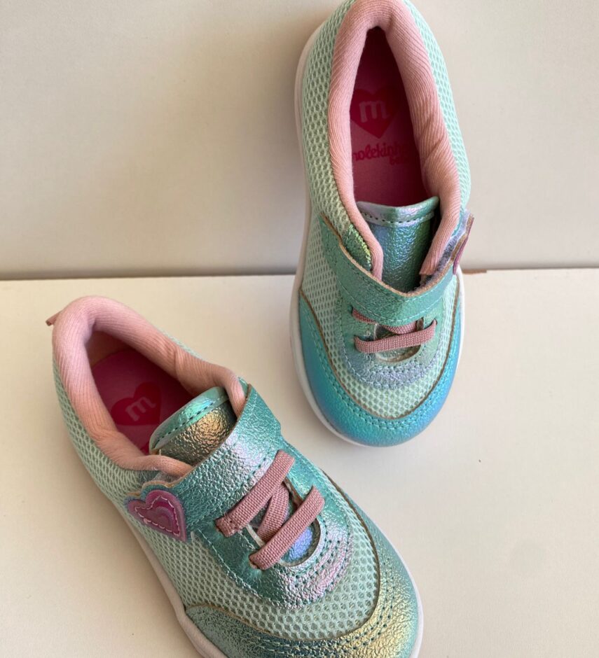 fernandaramoskids com br Tênis Infantil Feminino Verde com Detalhe Rosa 1